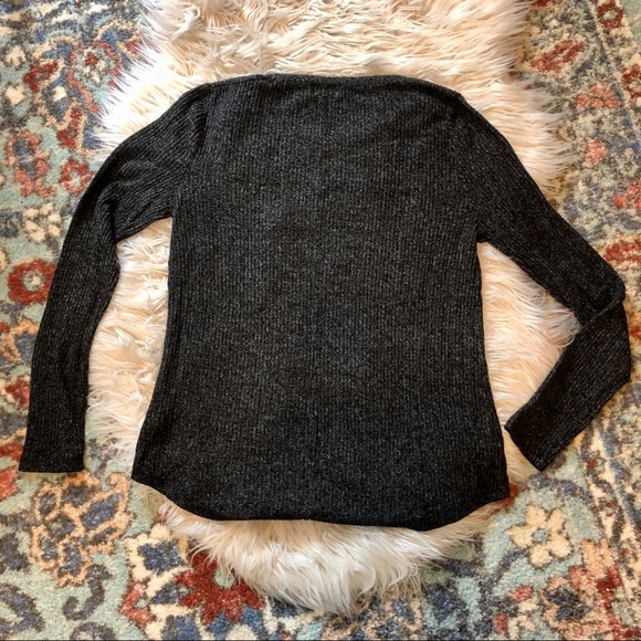 Old Navy Comfy Sweater - Picture 4 of 4